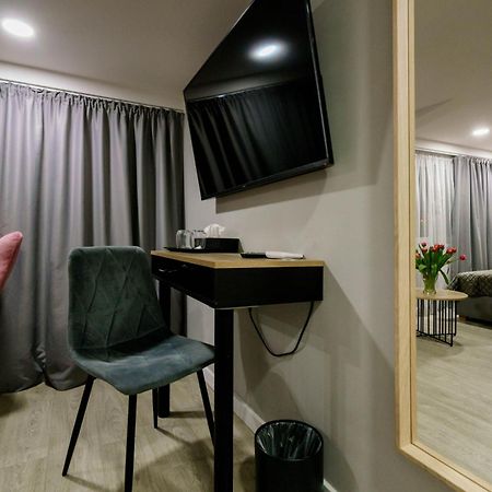 Kamienica No 111A Warsaw Airport Aparthotel ภายนอก รูปภาพ