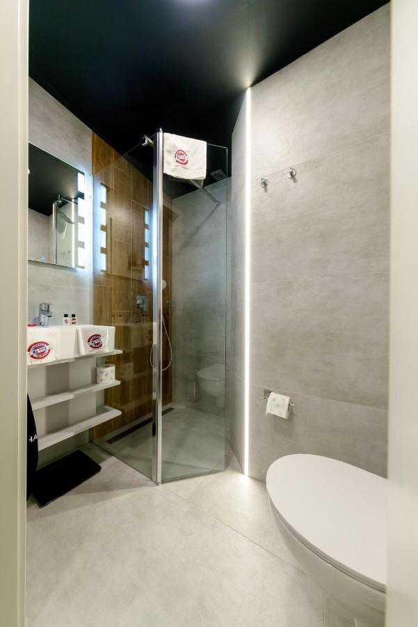 Kamienica No 111A Warsaw Airport Aparthotel ภายนอก รูปภาพ