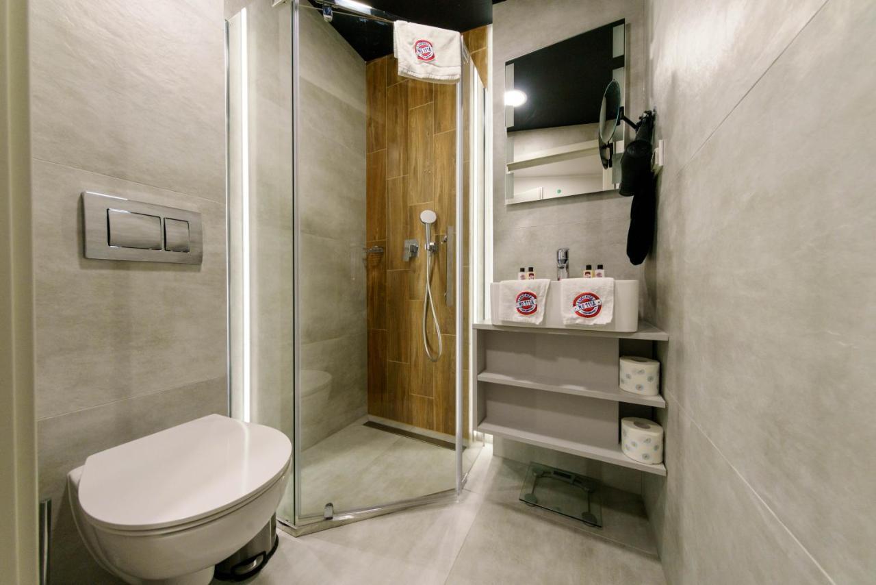 Kamienica No 111A Warsaw Airport Aparthotel ภายนอก รูปภาพ