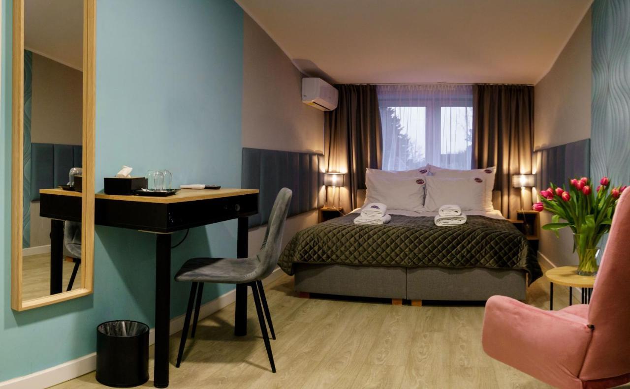 Kamienica No 111A Warsaw Airport Aparthotel ภายนอก รูปภาพ