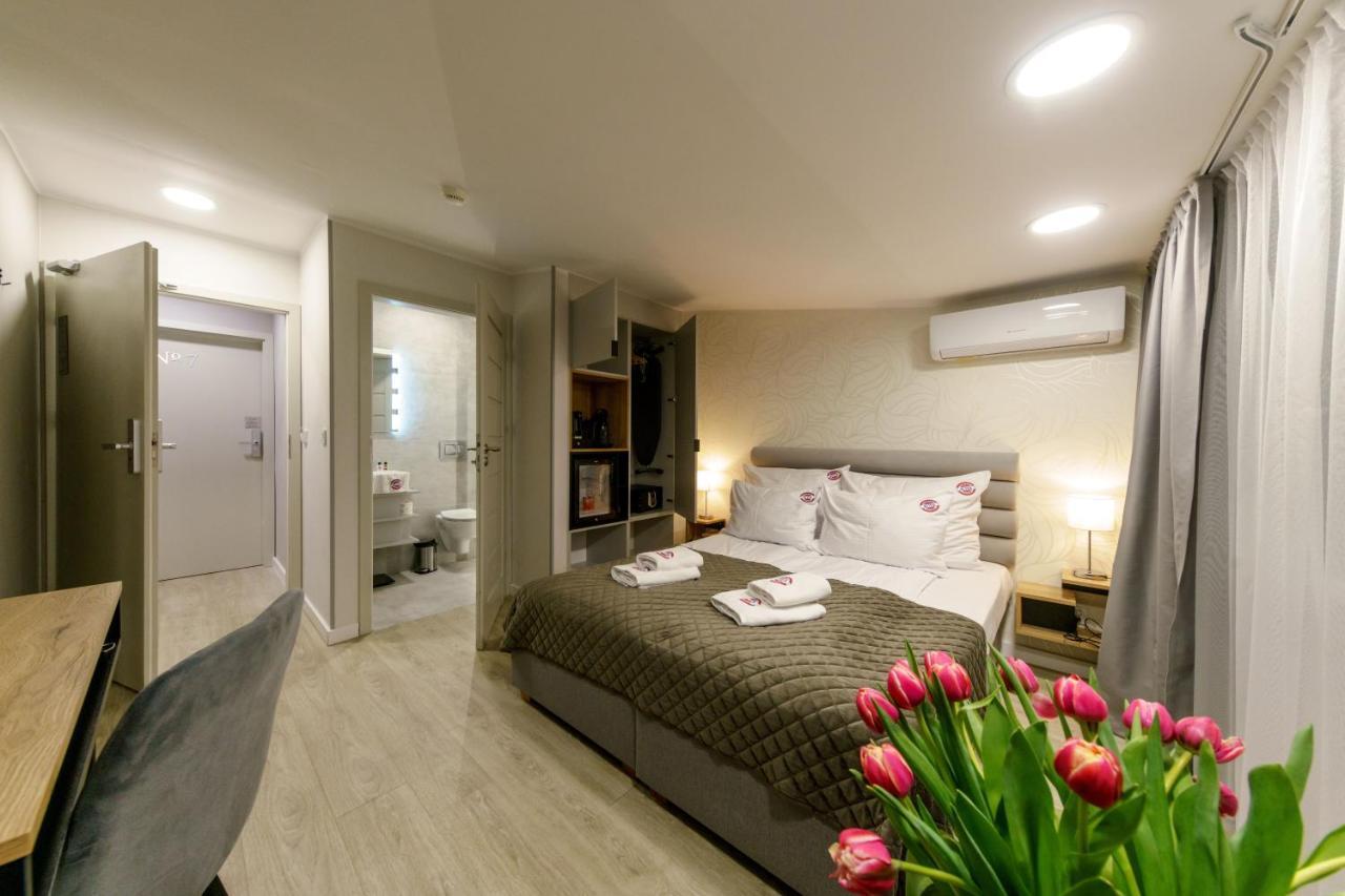 Kamienica No 111A Warsaw Airport Aparthotel ภายนอก รูปภาพ